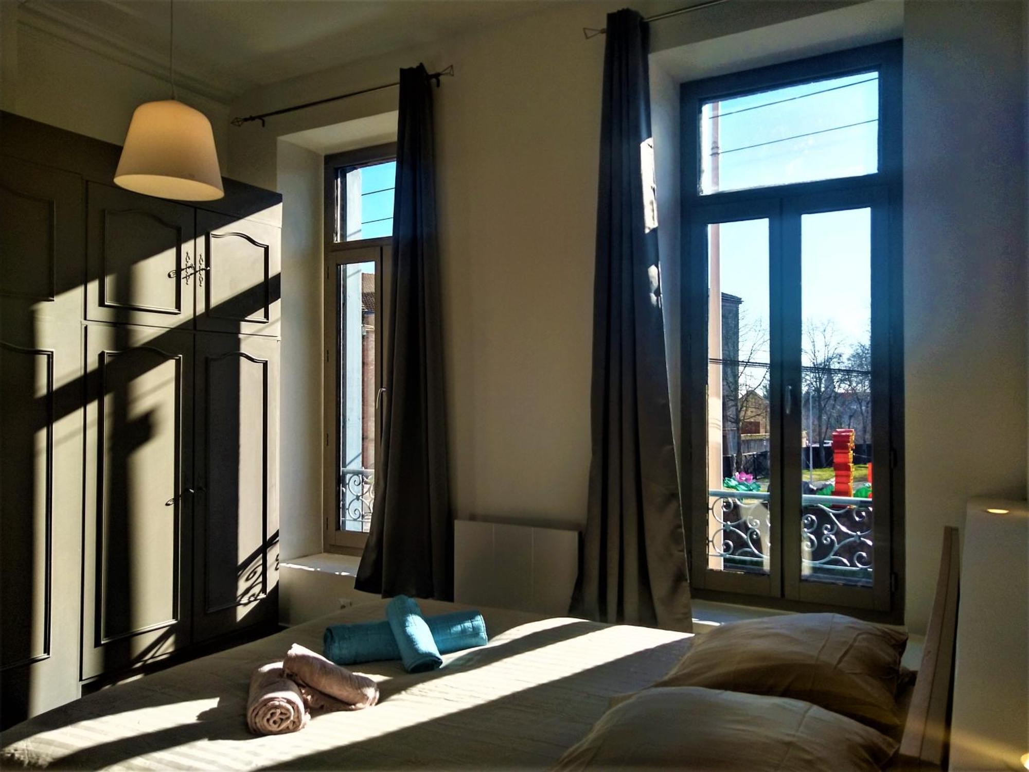 Le Cours Foucault - 3 Appartements - 8 Couchages Монтобан Экстерьер фото