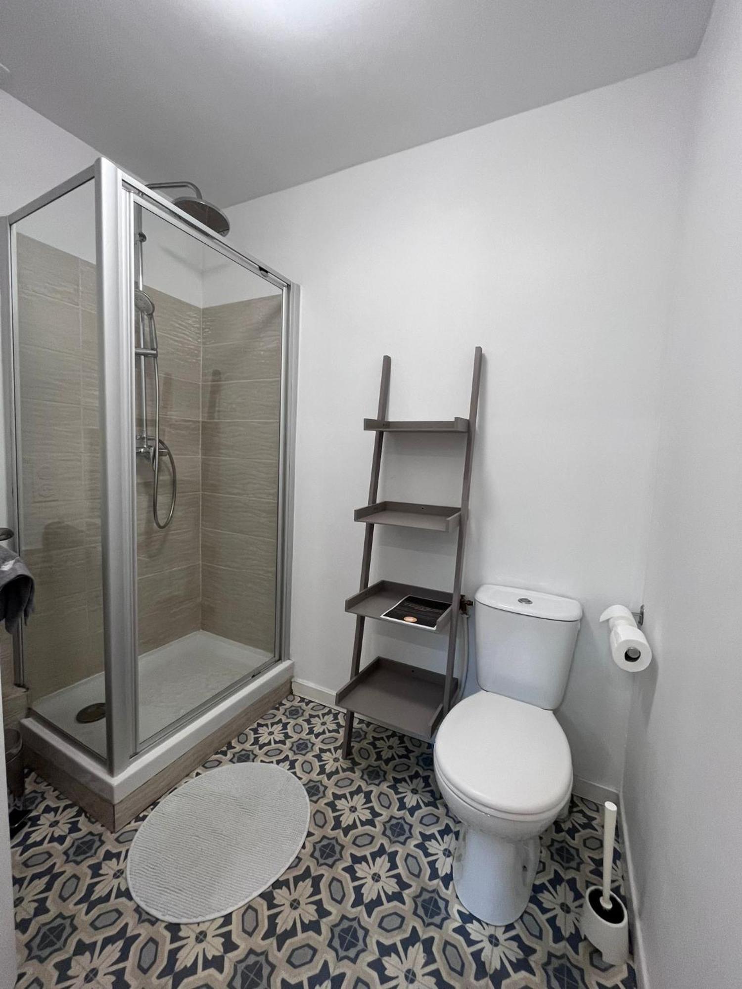 Le Cours Foucault - 3 Appartements - 8 Couchages Монтобан Экстерьер фото